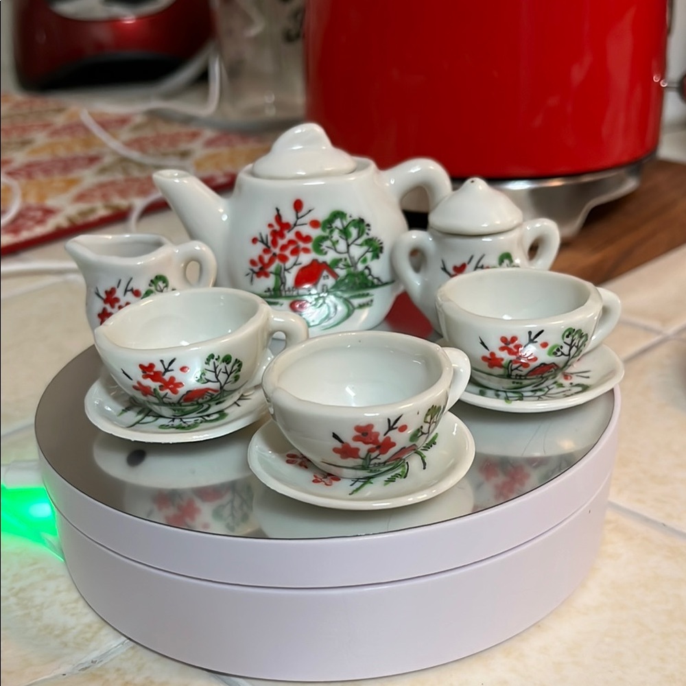 Miniature porcelain Tea Set of 6 Floral Vintage